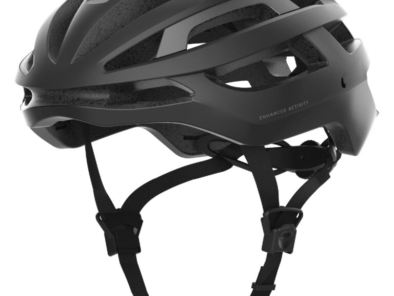 CRNK helm zwart