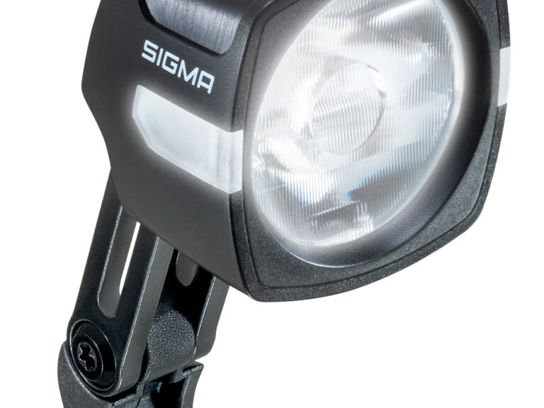 Sigma-Scheinwerfer