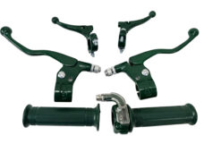 Universeel Puch Maxi Tomos Bromfiets Complete Hendel Set Groen - Lusito Remhevels / Choke / Start Hendels En Targa Snelgas Groen Handvat Compleet Exclusive Puch Moss Green Edition Handel Stuur