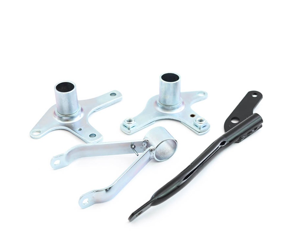 Bromfiets 517 bevestiging motor set compleet 517 1967-1976 oud model 517.18.600 517.18.601 517.22.601