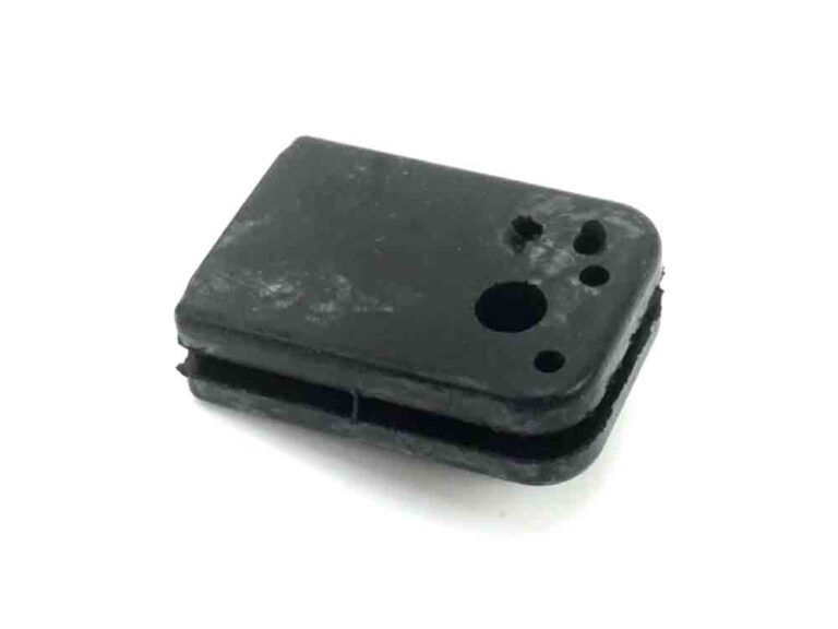 Doorvoerrubber 15x27mm 3-gaats voor ILO Husqvarna ontstekingskabels