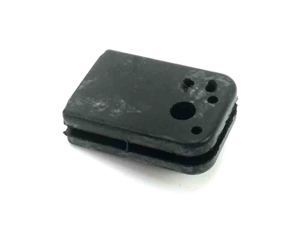 Doorvoerrubber 15x27mm 3-gaats voor ILO Husqvarna ontstekingskabels
