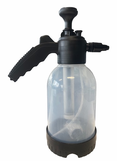 Handspuit drukpomp 2 liter met twee spuitkoppen voor sproeien en schuimen