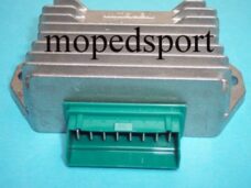 Gilera Runner Spanningsregelaar 82587r 294878 Mitsuba Liberty 50/125 Et4 125-hexagon Lx4- Zip 50 4t.
