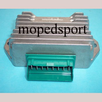 Gilera Runner Spanningsregelaar 82587r 294878 Mitsuba Liberty 50/125 Et4 125-hexagon Lx4- Zip 50 4t.