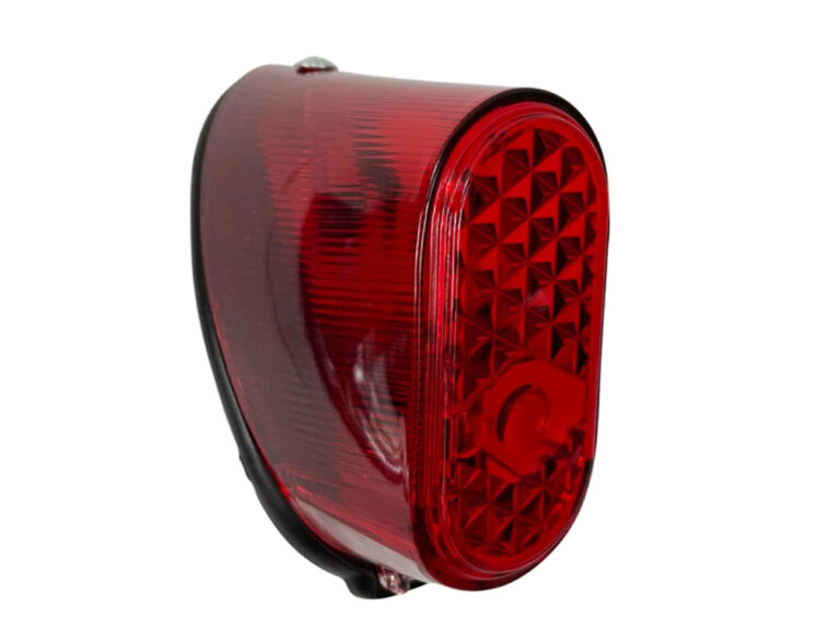 Universeel ZKW achterlicht 1 aansluiting voor Puch Maxi en Tomos A35
