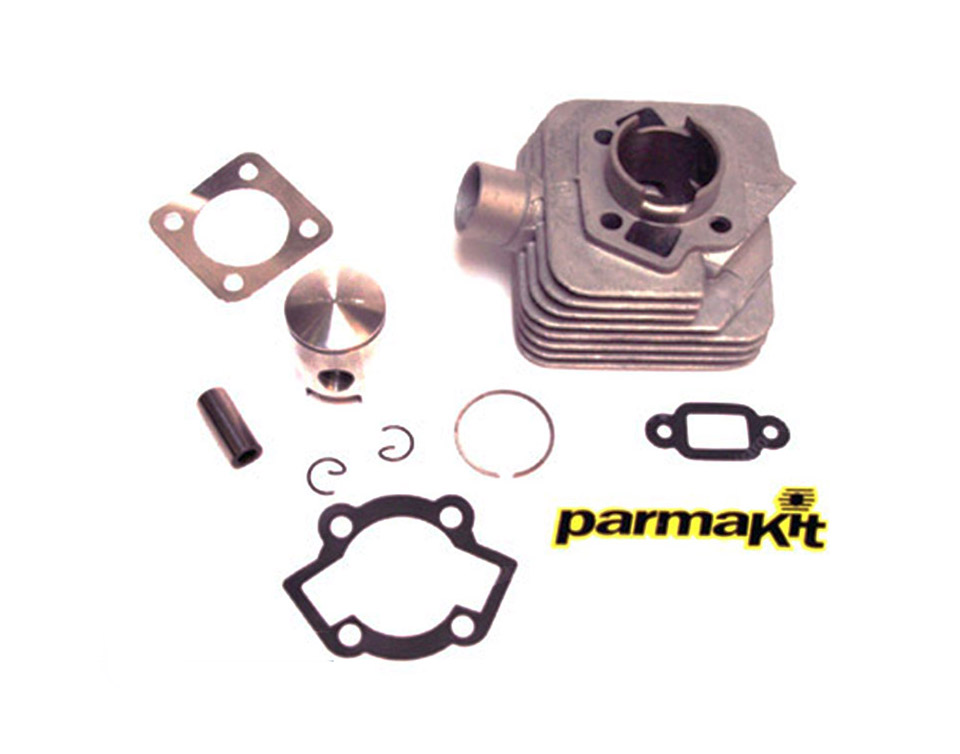 KREIDLER Cilinder + Zuiger 40mm 50cc Geforceerde koeling Parmakit smalle tap 45mm 5.2 pk 42100.00 schuine inlaat.