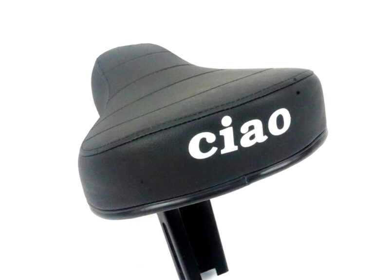 Zwart zadel voor Piaggio Ciao en Vespa Ciao bromfiets