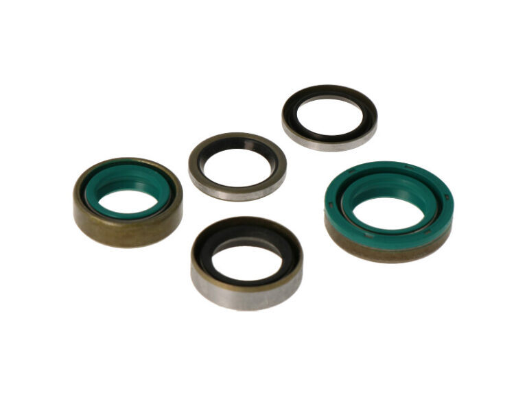 BROMFIETS KS 517 529 530 Keerringset 3 vers. hand A-kwaliteit 1x keerring 16x24x7 2x keerring 16x22x3 1x keerring kreidler 17x28x6.5 1x keerring 15x24x7 dubbel gekeerd