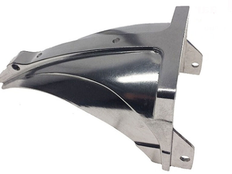 Bromfiets 517 Achterstuk /staartstuk Spatbord Aluminium Passend Model 517 Framedelen 517-19.139