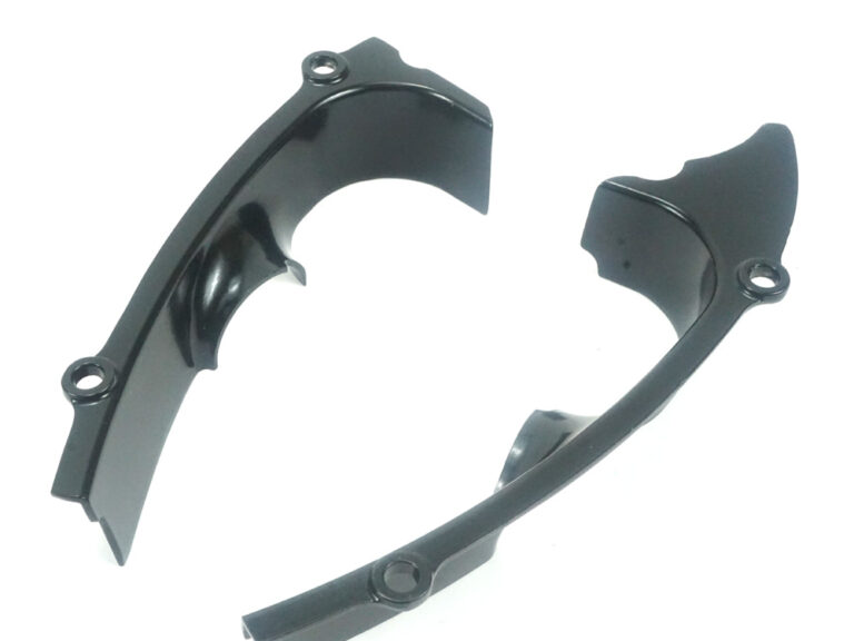 Bromfiets 517 Halve Maan Set Lang 100-10.143 - Bestaat Uit: 517-10.143/19 + 517-10.144/19 (zwart) Carburateur Afdekking