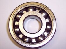 SKF kogellager 6303 C3 17x47x14 voor Honda MB en Yamaha FS1