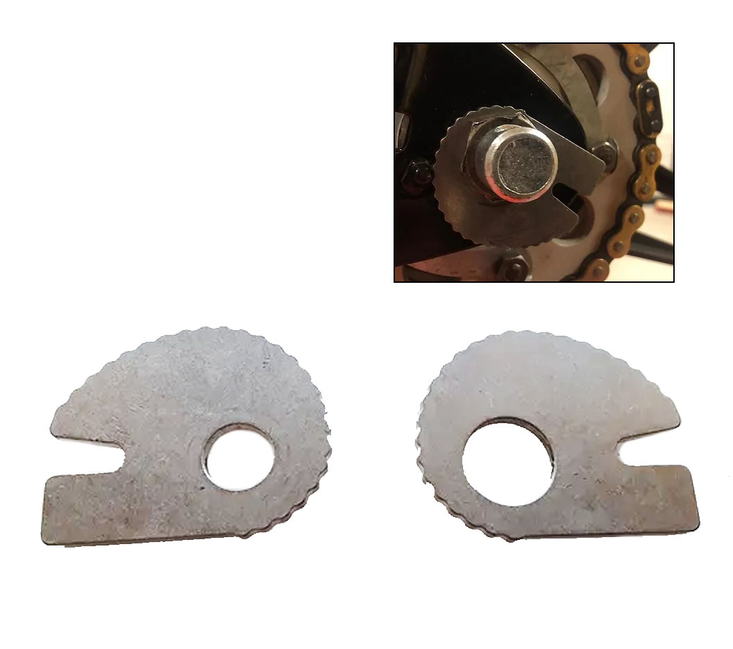Kreidler kettingspannerset links en rechts ribbel (RVS 3mm) 67.94.11 / 67.94.12 kettingspanners