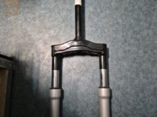 Voorvork Peugeot Vivacity hydraulisch compleet (made in Italy)