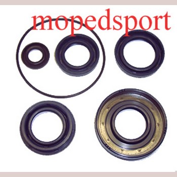 MINARELLI Oliekeerringset lucht/waterkoeling Minarelli org. Malaguti/Yamaha/Aprilia 8206500