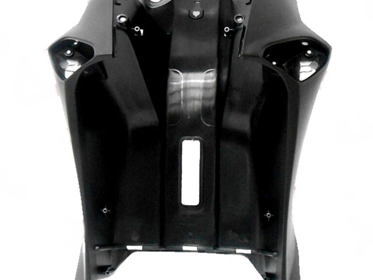 KYMCO AGILITY Voorplaat binnen/ beenschild zwart 10/12 model met raw.