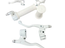 Universeel Complete Hendelset Wit - Lusito Remhevels / Grepen - Choke Hendels En Targa Snelgas Haaks Wit Handvatset Compleet Tomos