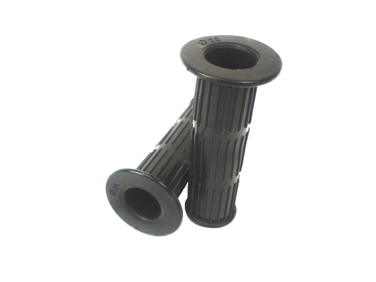 YAMAHA FS1 Handvat set FS1 zwart 353-26242-00 + 353-26241-00 nieuwe type 22/24x110mm