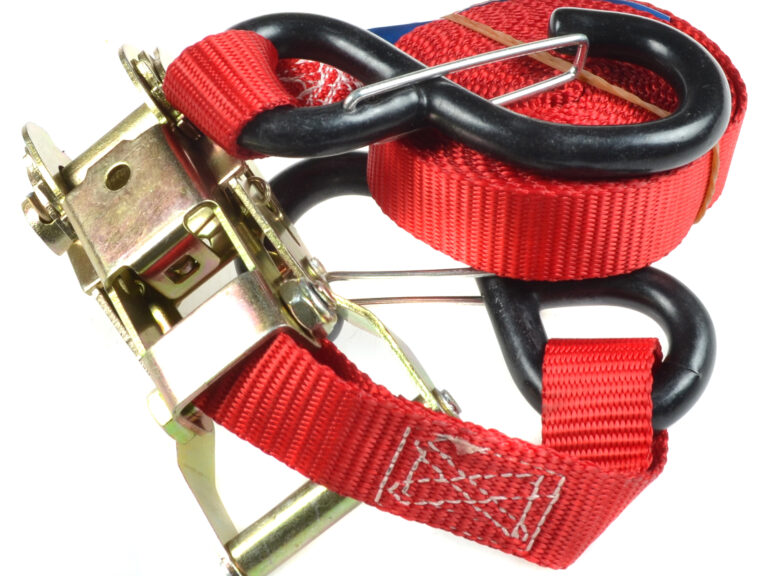 UNIVERSEEL Spanband versterkt 680 KG - 2.4CM breed - 365CM lang rood