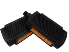 Zwarte monobloc pedaalset M14x1.25 met reflector voor Piaggio Ciao en Solex