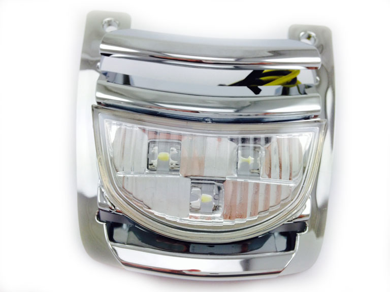 Rooster + LED lamp midden voorzijde chroom — geschikt voor Vespa