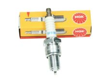 bougie ngk BPR9ES 7788