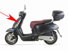 Sierstrip Kymco origineel beenschild links chroom — geschikt voor Kymco New Like 64314-acc1-e10-f1p