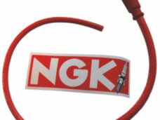 NGK sytytystulpan suojus + vaijeri silikoni Race punainen universaali CR4