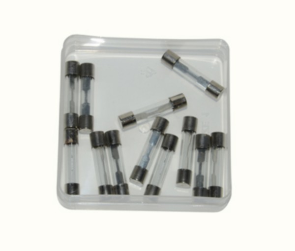 zekering model buis 32mm 15amp 12pcs