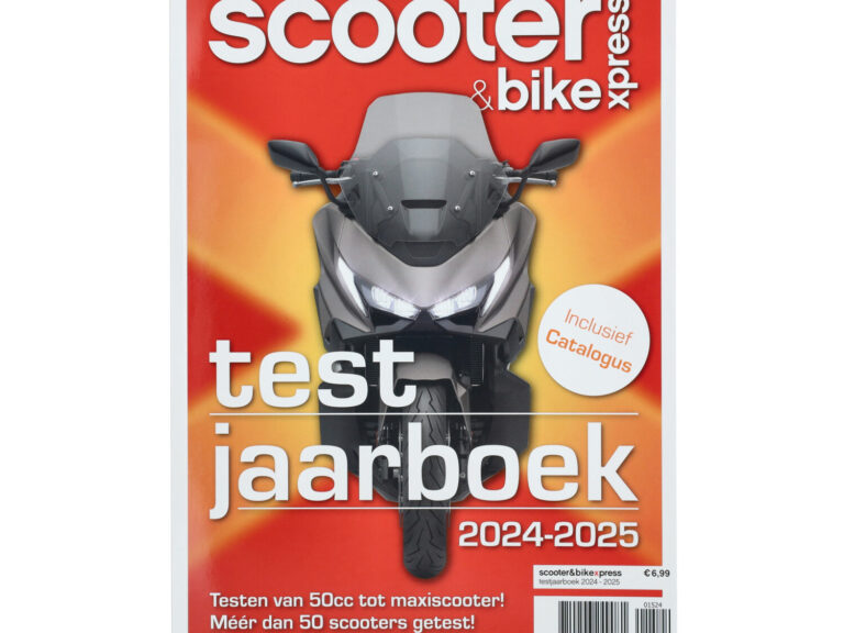 Accessoire tijdschrift scooterXpress + complete catalogus
