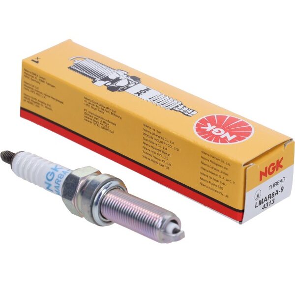 bougie ngk LMAR8A-9 x-max 300