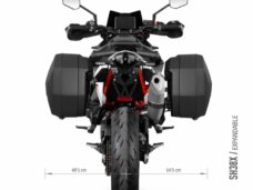 890 Adventure e.a.