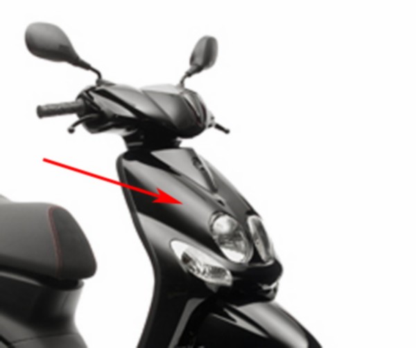 Origineel Yamaha Neo's beenschild boven Black Midnight 5C2F831100P4