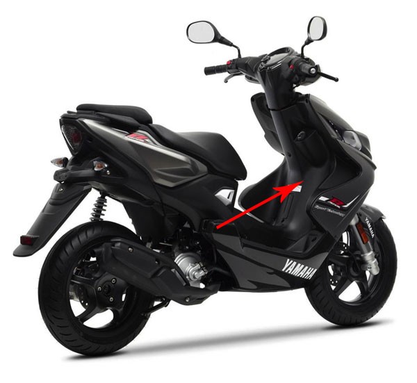 beenschild Yamaha origineel zwart aerox 2013
