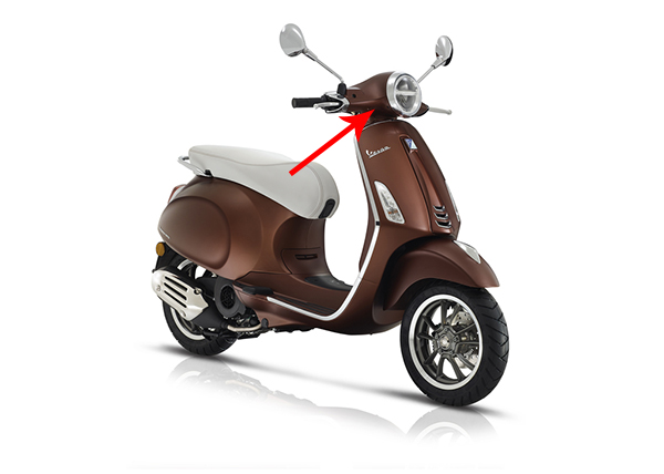 Stuurkap Piaggio origineel onder mat — geschikt voor Piaggio Bruin 139