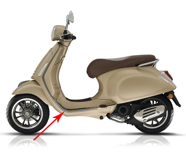 Sierstrip Piaggio origineel treeplank — geschikt voor Piaggio Linksonder Antraciet Primavera