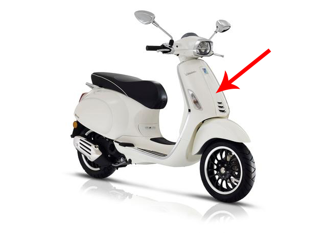 Voorscherm Piaggio origineel midden — geschikt voor Piaggio 5 Monte 544 Primavera RST