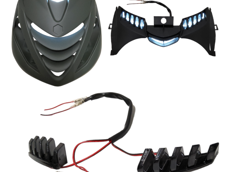 LED verlichting DMP voorscherm boven (grill) smoke — geschikt voor Piaggio Zip Sp