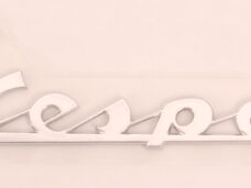 Sticker woord [ — geschikt voor Vespa 10cm Primavera