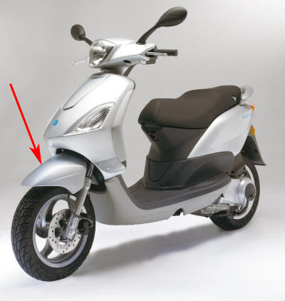 Voorspatbord Piaggio origineel zilver — geschikt voor Piaggio Exca. 738 Fly