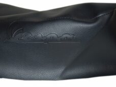 buddydek Xtreme woord [vespa] ingegraveerd (made in EU) zwart vespa lx