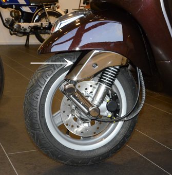 Beschermkapje DMP voorvork boven exclusive line chroom — geschikt voor Vespa LX