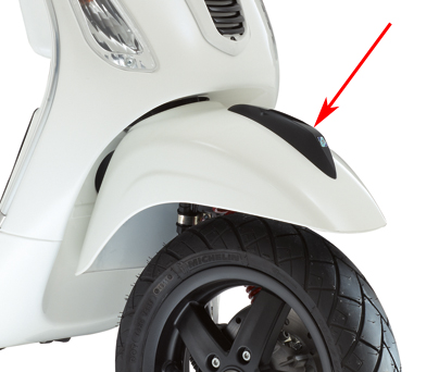 Sierstuk Piaggio origineel voorspatbord zwart — geschikt voor Piaggio