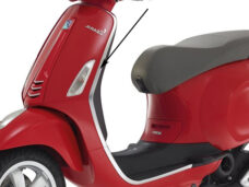 Sierstrip Piaggio origineel beenschild links chroom — geschikt voor Piaggio Primavera