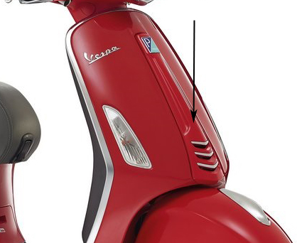 Voorscherm Piaggio origineel midden rood — geschikt voor Piaggio Dragon 894 Primavera