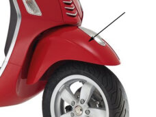 Voorspatbord Piaggio origineel rood — geschikt voor Piaggio Dragon 894 Primavera