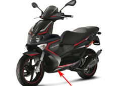Onderspoiler Piaggio origineel zwart — geschikt voor Piaggio Lucido 94 Runner RST