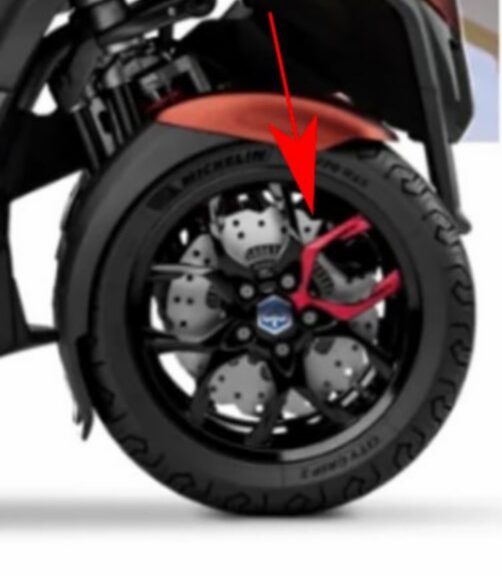 sticker Piaggio origineel voorwiel Piaggio rood mp3 530 HPE 2h005176000a1