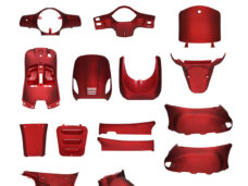 Plaatwerkset (ronde+vierkante koplamp) rood mat — geschikt voor AGM vx50s