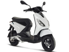 Piaggio ONE elektrische snorfiets 29Ah wit Forever White stadsscooter